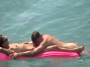 Dude got a case of pussy obsession Picture 1