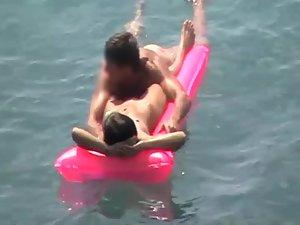 Dude got a case of pussy obsession Picture 7