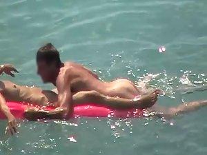 Dude got a case of pussy obsession Picture 8