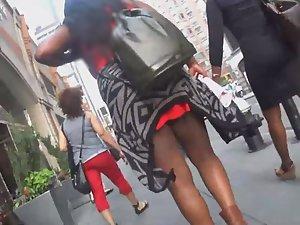 Hunting for ghetto booty Picture 5