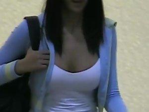 Big boobs spotted from far away Picture 7