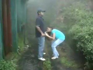 Daring couple fucking in the rain Picture 2