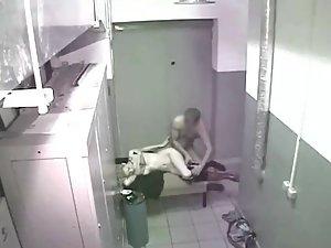 Security cam caught sex in office lockers Picture 6