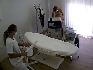 Petite girl opens up her ass in beauty salon Picture 8