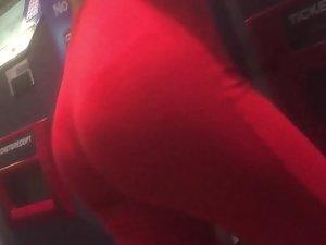 Ass in red turns the voyeur into a bull Picture 3