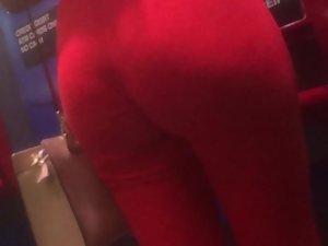 Ass in red turns the voyeur into a bull Picture 7