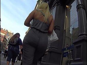 Awesome wedgie in sexy jumpsuit Picture 8