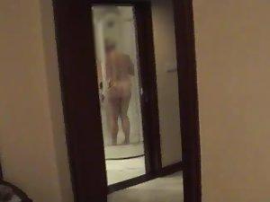 Milf filmed while under the shower Picture 6
