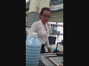 Hot cashier girl got red lips and red bra Picture 2