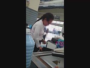 Hot cashier girl got red lips and red bra Picture 3