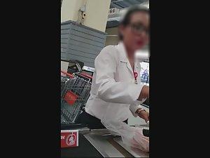 Hot cashier girl got red lips and red bra Picture 6