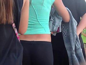 Ideal young ass in tight black leggings Picture 7