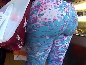 Big ass in tight wacky leggings Picture 5