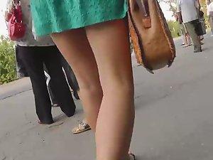 Loose wet panties seen in an upskirt Picture 1
