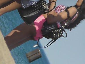Exotic girl's cameltoe in pink shorts Picture 6