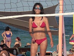 Sublime cameltoe of a beach volleyball player Picture 6