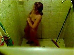 Sexy woman spied naked under a shower Picture 5