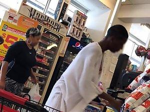 Busty black tomboy woman caught in supermarket Picture 7