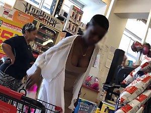 Busty black tomboy woman caught in supermarket Picture 8
