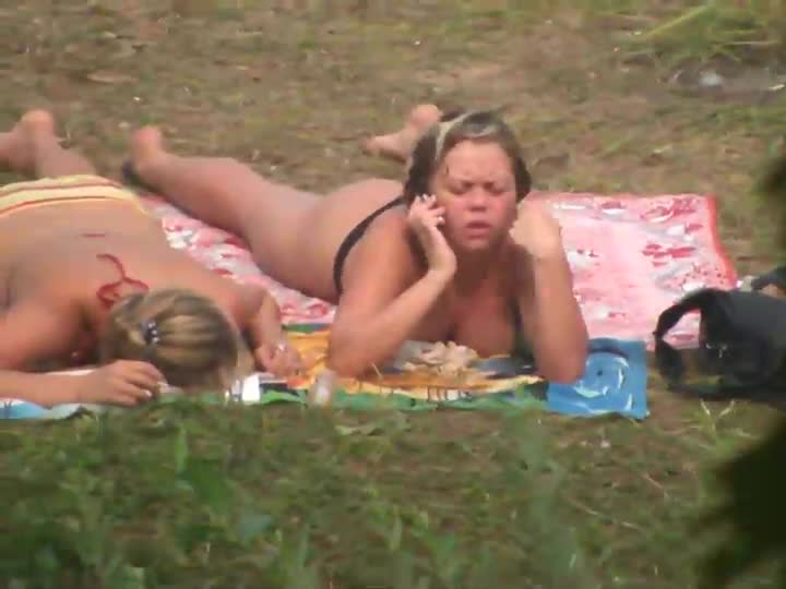 Chubby girls spied smoking and tanning