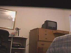 Dancing woman gets dressed Picture 6