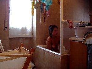 Young sis is spied naked in the bathroom Picture 7