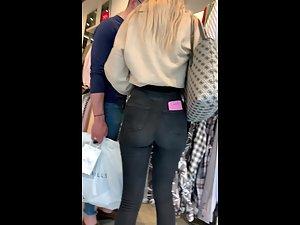 Outstanding little ass in extra tight black jeans Picture 1