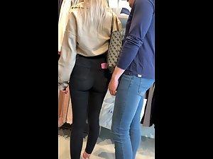 Outstanding little ass in extra tight black jeans Picture 4