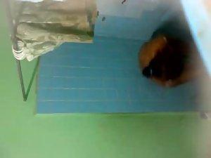 Spying on dark skinned lady showering Picture 5