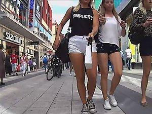 Wedgie in tight ass of a hot blonde Picture 4