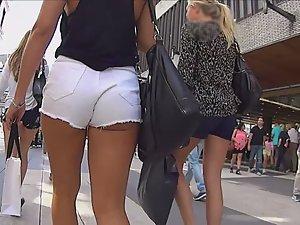 Wedgie in tight ass of a hot blonde Picture 7