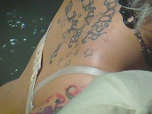 Butt crack of amazing tattooed girl Picture 4