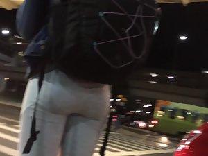 Hot girl landed and waits in front of airport Picture 5