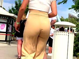 Too much phat butt in too tight pants Picture 1