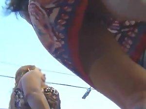 Voyeur catches some nice upskirt views Picture 7