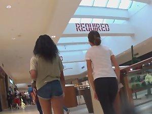 Perky teen girl is the queen of the mall Picture 1