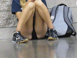 Hot schoolgirl sitting very seductively Picture 4