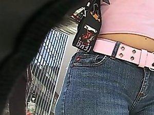 Hot babe's tits on the street Picture 1