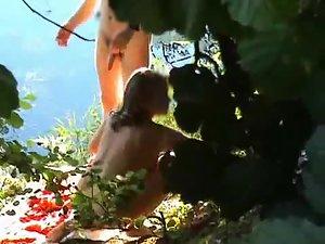 Voyeur stumbled on sex in the park Picture 8