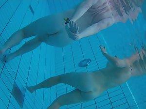 Voyeur films inside sauna swimming pool Picture 4