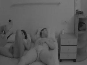 Spying as she masturbates next to him Picture 6