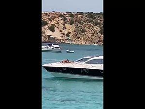 Blowjob on a yacht is recorded from the shore Picture 7