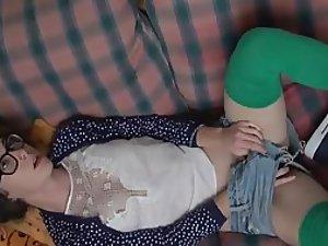 Punky sister spied as she fingers away Picture 1