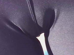 Very close look on hot cameltoe Picture 8