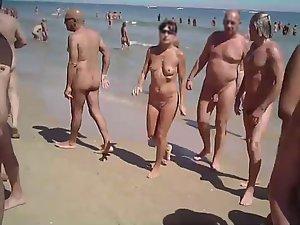 She greets him with shaking his penis Picture 5