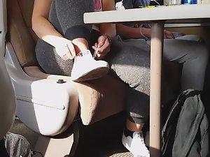 Big young boobs seen in train Picture 2