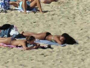 Three hotties in thong bikinis on a big beach Picture 6