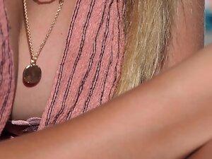 Necklace pendant between great boobs Picture 7