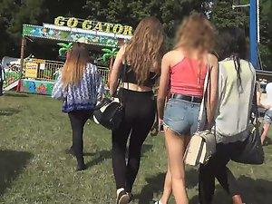 Visible thong of hot teen during festival day Picture 7