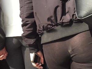 Thong and white stain inside ass crack Picture 7